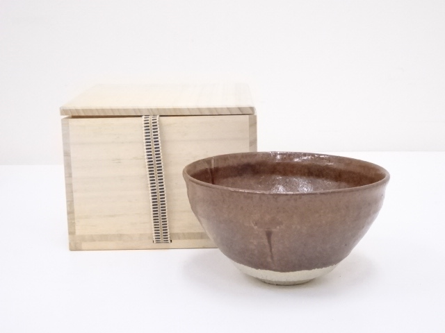 JAPANESE TEA CEREMONY / TEA BOWL CHAWAN / IRON GLAZE
